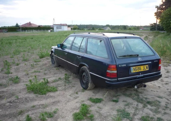 Mercedes-Benz W124 (1984-1993) cena 4900 przebieg: 169000, rok produkcji 1994 z Bolesławiec małe 16